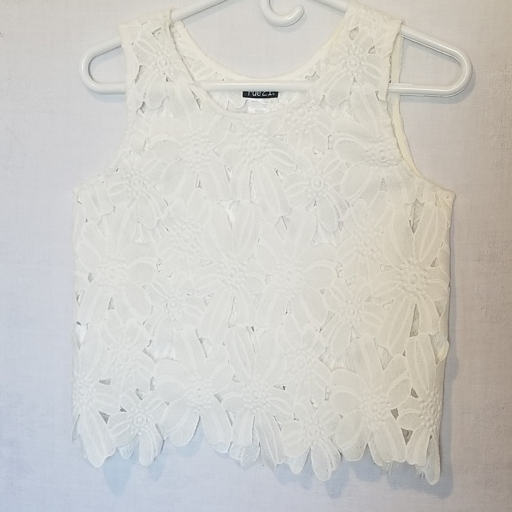 Rue 21 Floral Crop Top